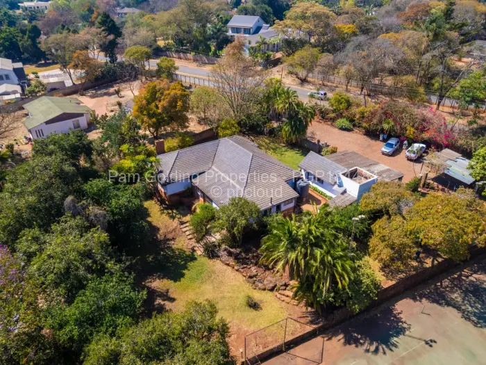 4 Bedroom House for Sale in Chisipite, Harare