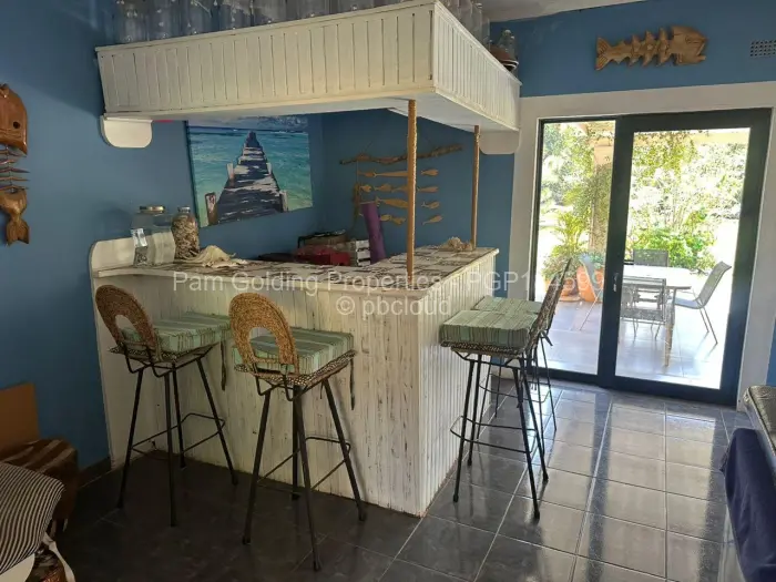 4 Bedroom House to Rent in Mount Pleasant