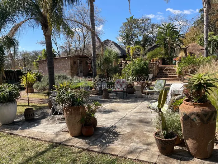 4 Bedroom House for Sale in Burnside, Bulawayo