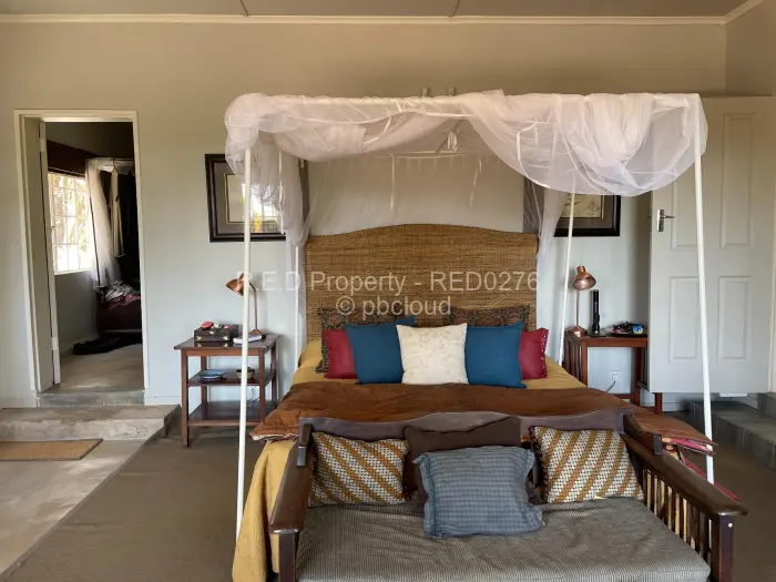 4 Bedroom House for Sale in Burnside, Bulawayo