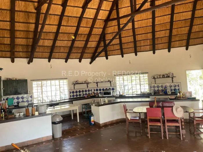 4 Bedroom House for Sale in Burnside, Bulawayo
