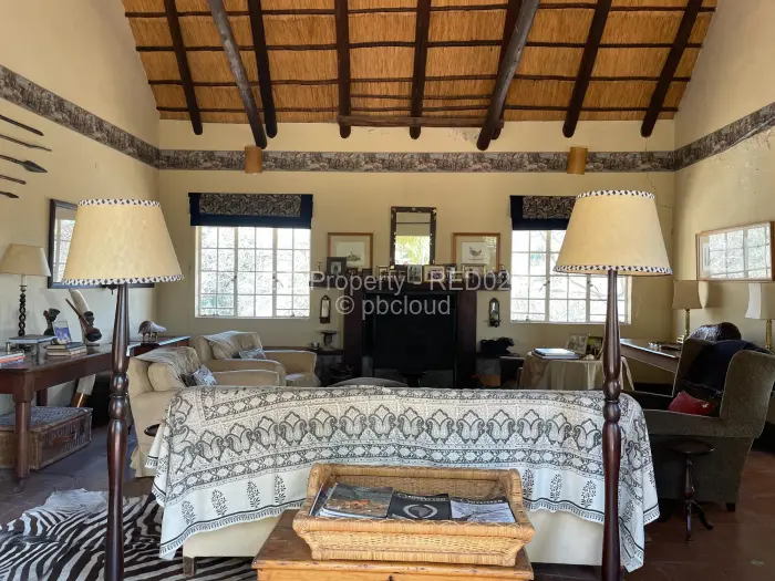 4 Bedroom House for Sale in Burnside, Bulawayo
