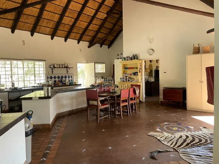4 Bedroom House for Sale in Burnside, Bulawayo