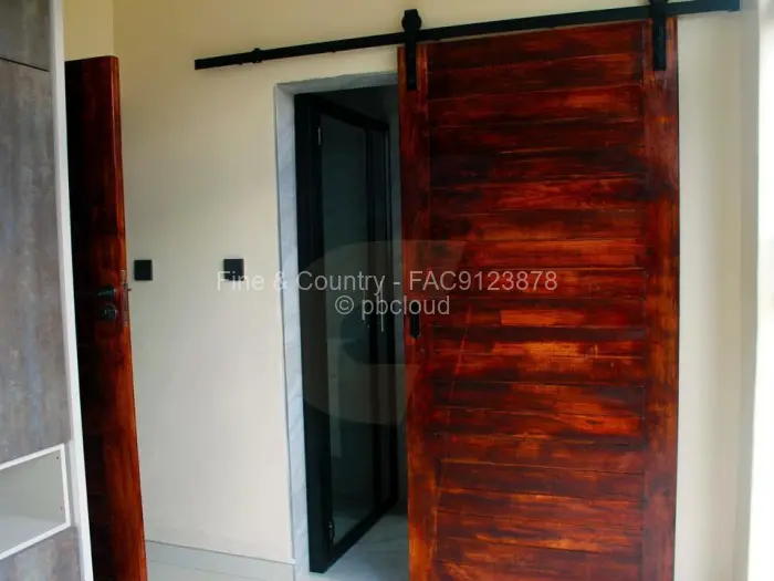 Townhouse/Complex/Cluster for Sale in Mount Pleasant, Harare