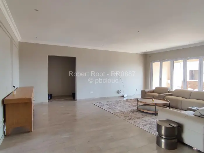 4 Bedroom House to Rent in Sandton Park, Harare