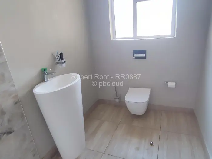 4 Bedroom House to Rent in Sandton Park, Harare