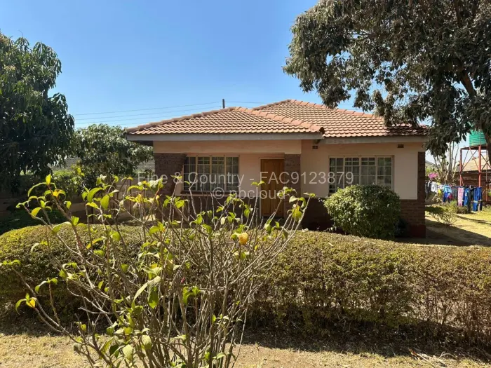 2 Bedroom House for Sale in Marlborough, Harare