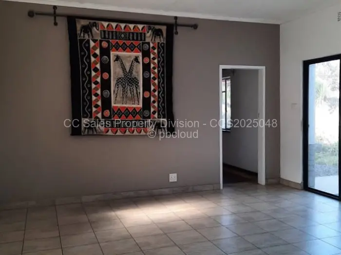 4 Bedroom House for Sale in Famona, Bulawayo