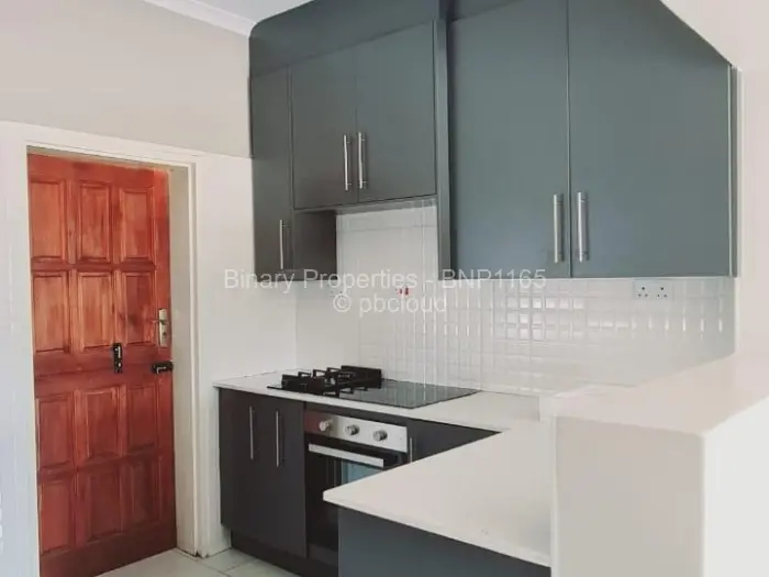 Townhouse/Complex/Cluster to Rent in Avondale