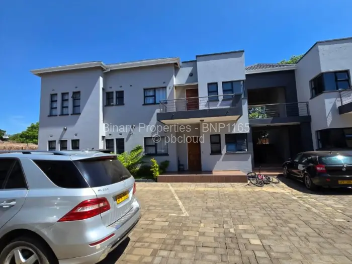 Townhouse/Complex/Cluster to Rent in Avondale