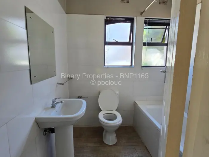 Townhouse/Complex/Cluster to Rent in Avondale