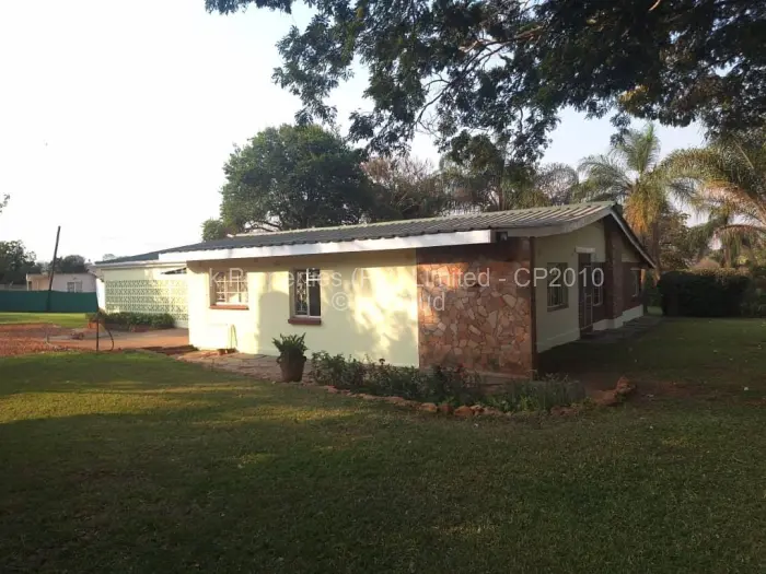 3 Bedroom House for Sale in Banket, Banket