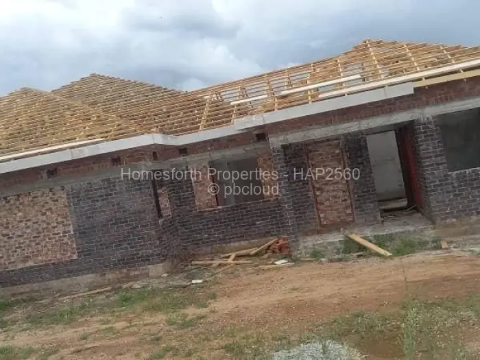 6 Bedroom House for Sale in Ruwa, Ruwa