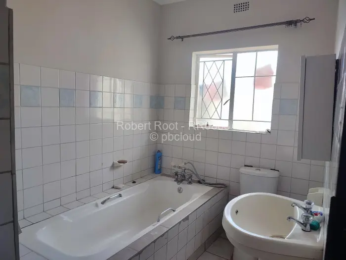 3 Bedroom House to Rent in Ruwa, Ruwa