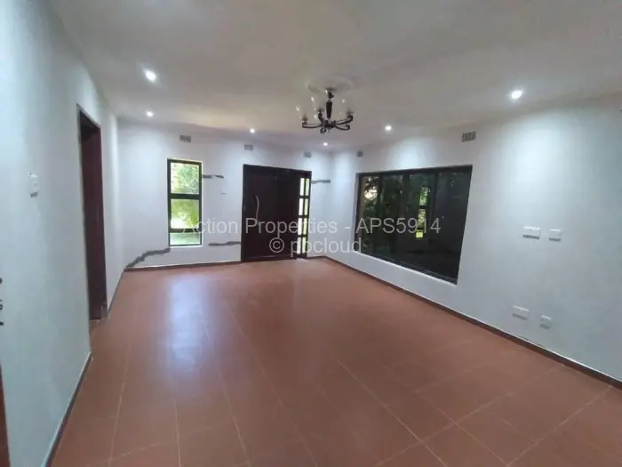 3 Bedroom Cottage/Garden Flat to Rent in Vainona