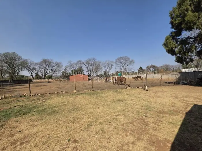 4 Bedroom House for Sale in Riverside North, Bulawayo