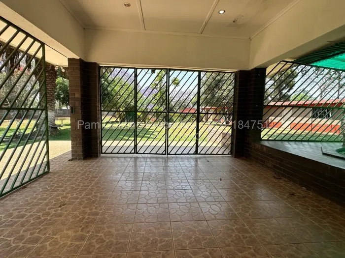 4 Bedroom House for Sale in Riverside North, Bulawayo