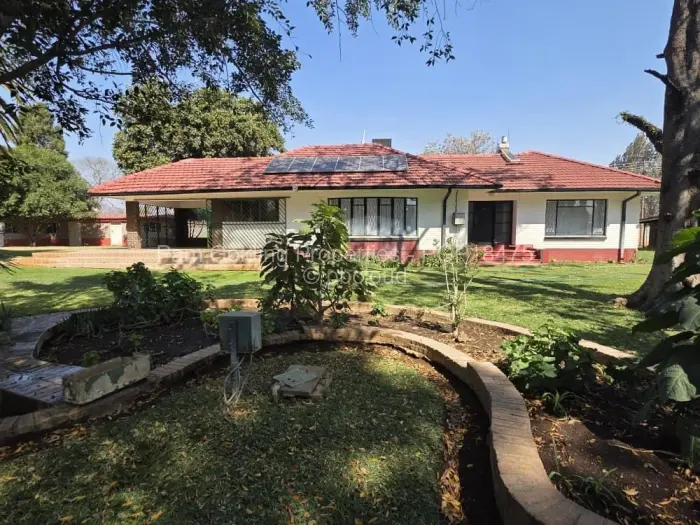 4 Bedroom House for Sale in Riverside North, Bulawayo