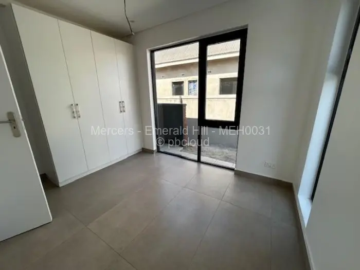 Townhouse/Complex/Cluster to Rent in Vainona