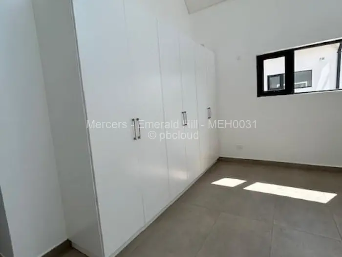 Townhouse/Complex/Cluster to Rent in Vainona