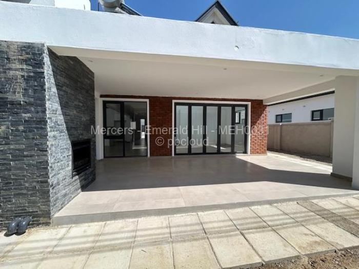 Townhouse/Cluster to Rent in Vainona, Harare