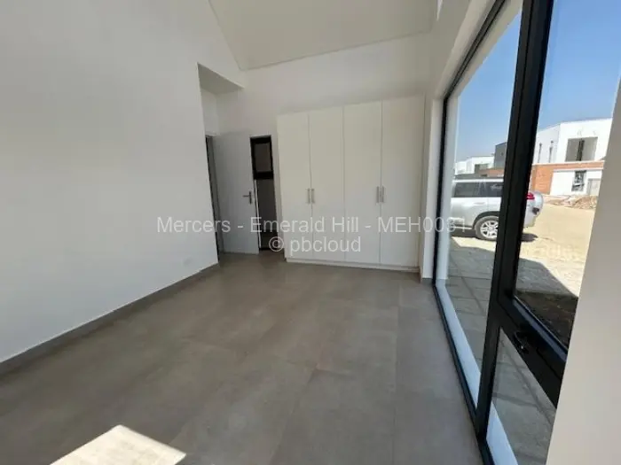 Townhouse/Complex/Cluster to Rent in Vainona
