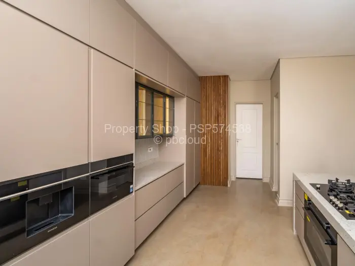 5 Bedroom House for Sale in Helensvale, Harare