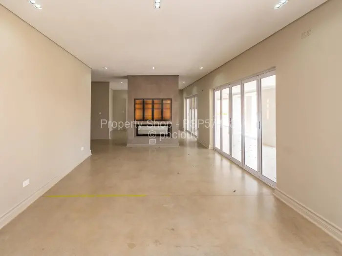 5 Bedroom House for Sale in Helensvale, Harare