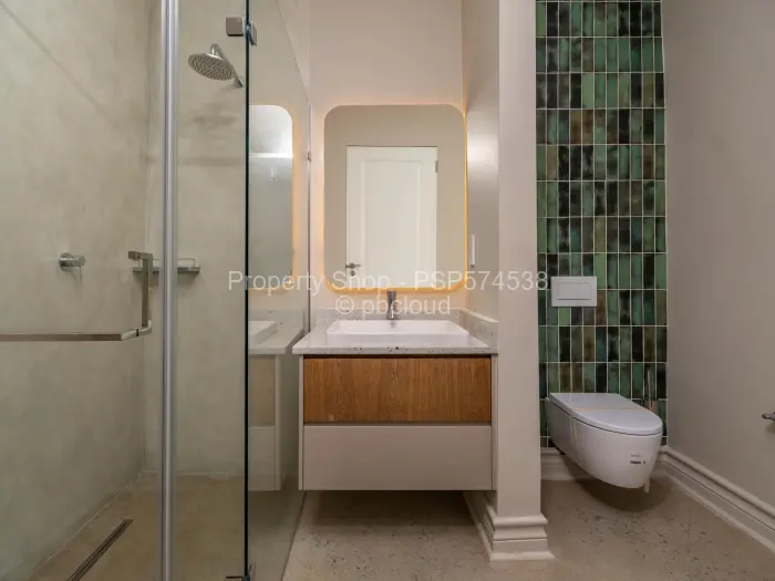 5 Bedroom House for Sale in Helensvale, Harare