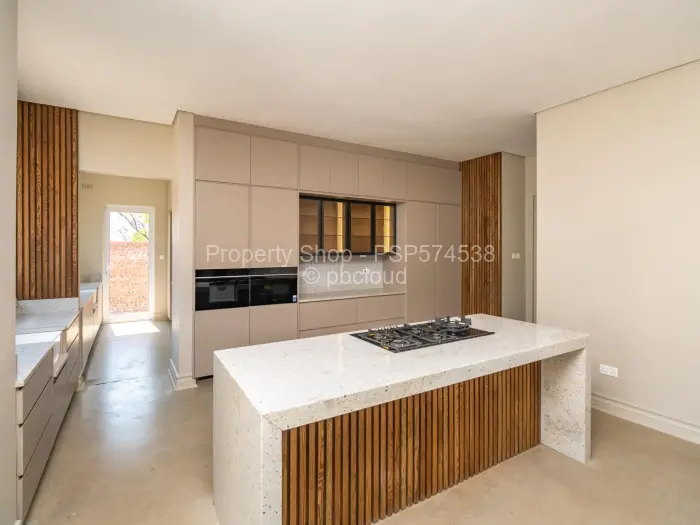 5 Bedroom House for Sale in Helensvale, Harare