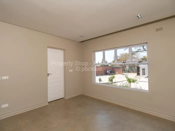 5 Bedroom House for Sale in Helensvale, Harare