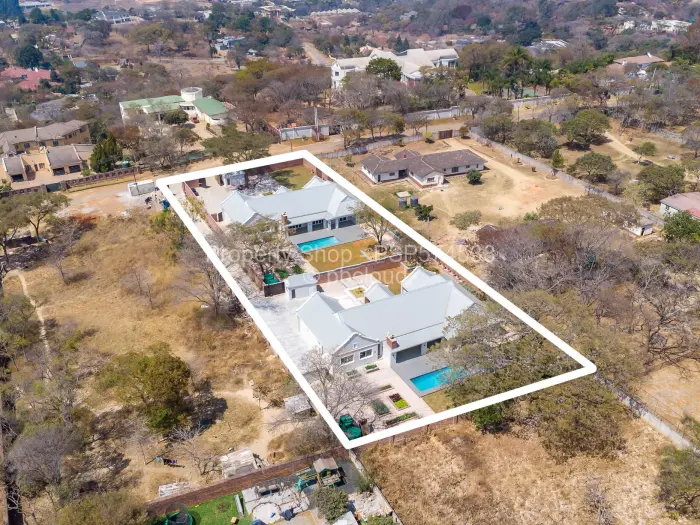 5 Bedroom House for Sale in Helensvale, Harare