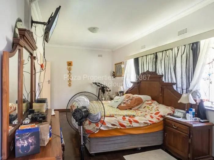 5 Bedroom House for Sale in Eastlea, Harare