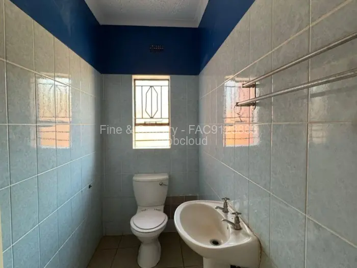 4 Bedroom House to Rent in Westgate