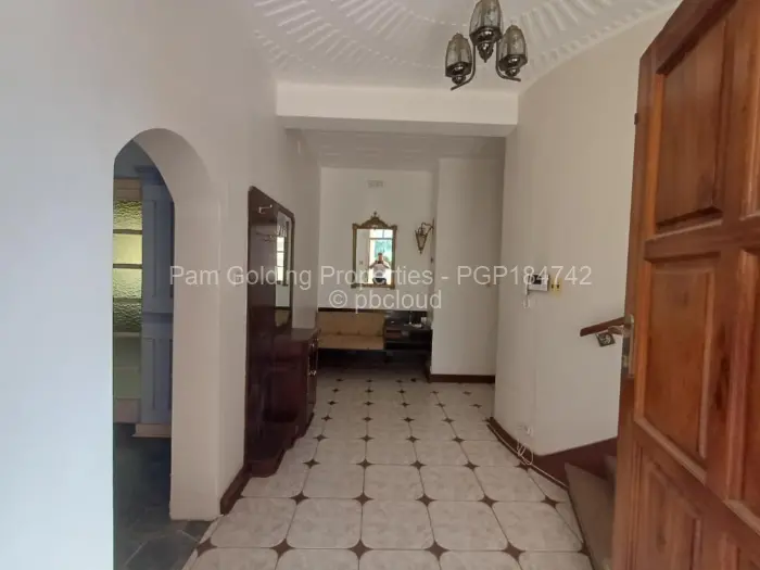 3 Bedroom House for Sale in Avenues Mutare, Mutare