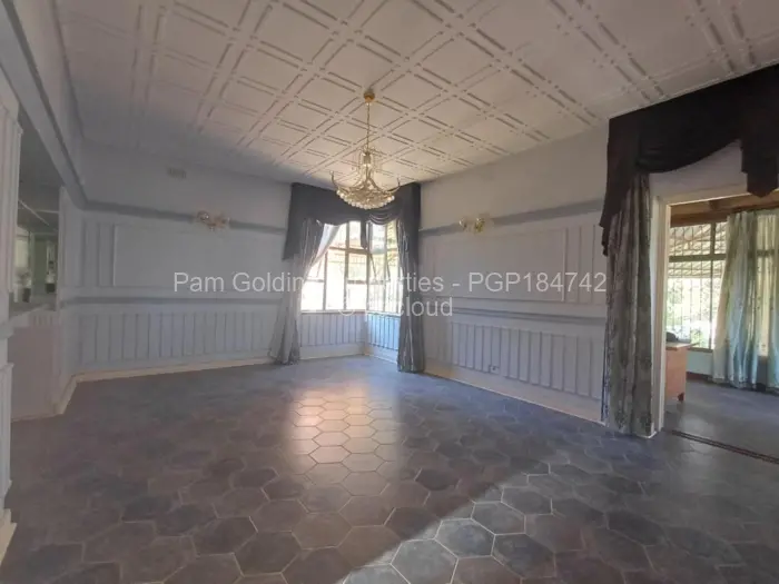 3 Bedroom House for Sale in Avenues Mutare, Mutare