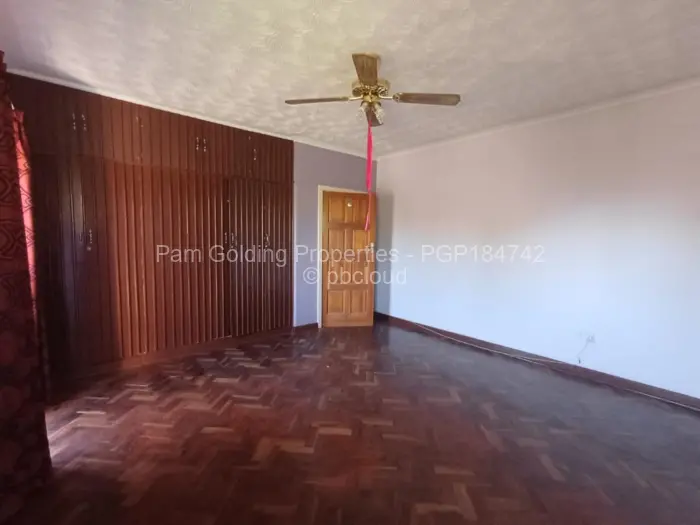 3 Bedroom House for Sale in Avenues Mutare, Mutare