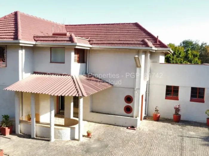 3 Bedroom House for Sale in Avenues Mutare, Mutare