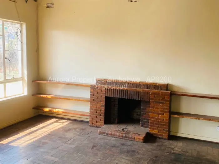 2 Bedroom Cottage/Garden Flat to Rent in Haig Park