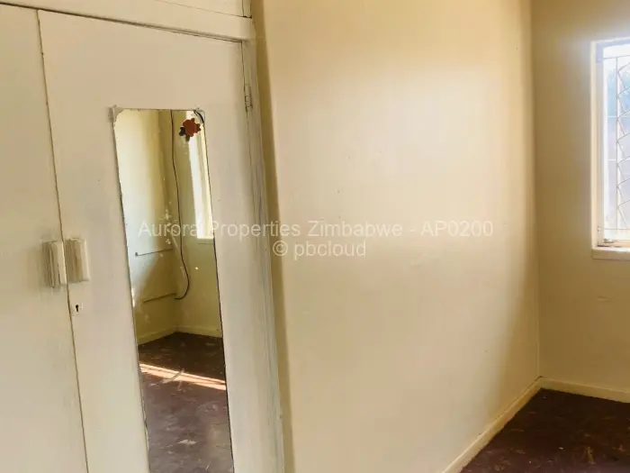 2 Bedroom Cottage/Garden Flat to Rent in Haig Park