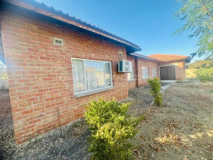 3 Bedroom House for Sale in Hwange, Hwange