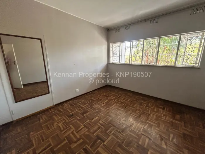 Flat/Apartment to Rent in Avondale