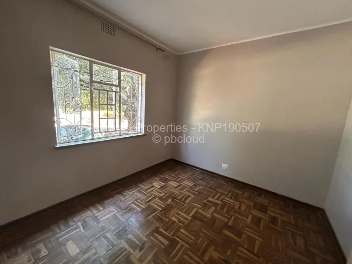 Flat/Apartment to Rent in Avondale