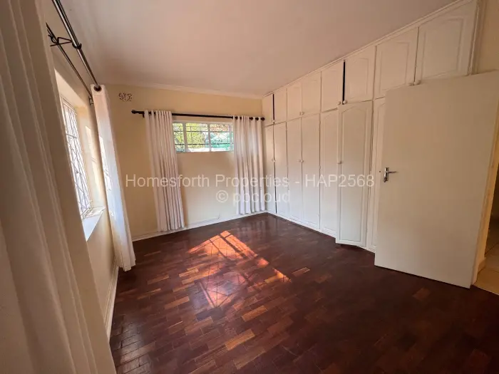 5 Bedroom House for Sale in Greendale North, Harare