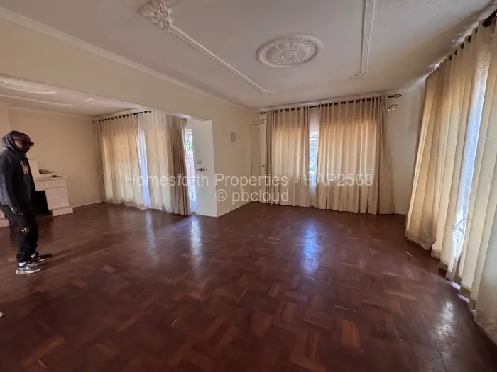 5 Bedroom House for Sale in Greendale North, Harare