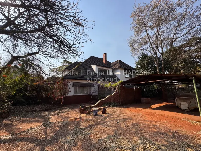 5 Bedroom House for Sale in Greendale North, Harare