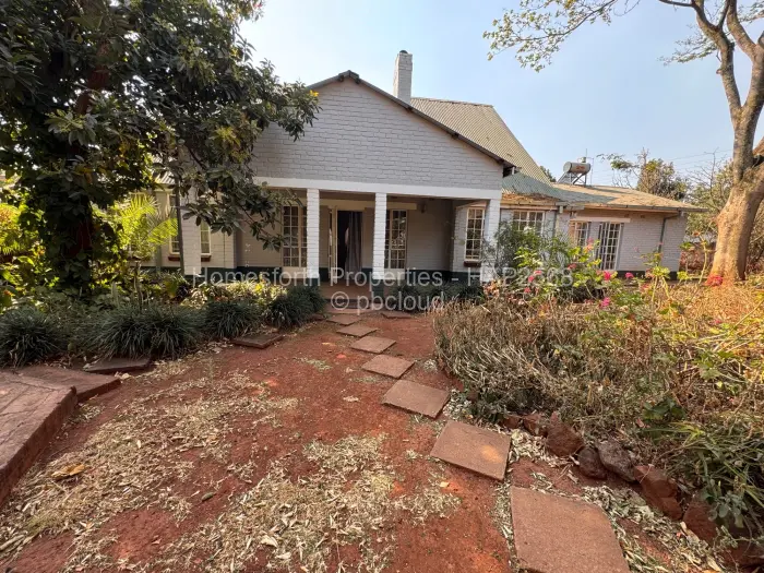 5 Bedroom House for Sale in Greendale North, Harare
