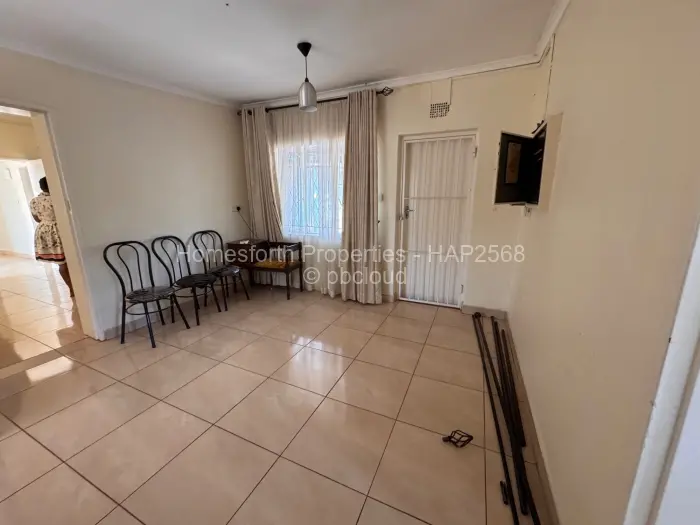 5 Bedroom House for Sale in Greendale North, Harare