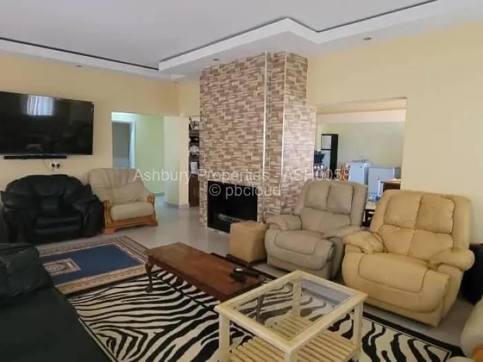 4 Bedroom House for Sale in Ruwa, Ruwa