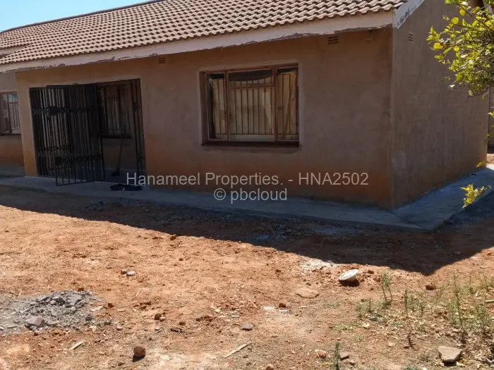 2 Bedroom Cottage/Garden Flat to Rent in Manresa